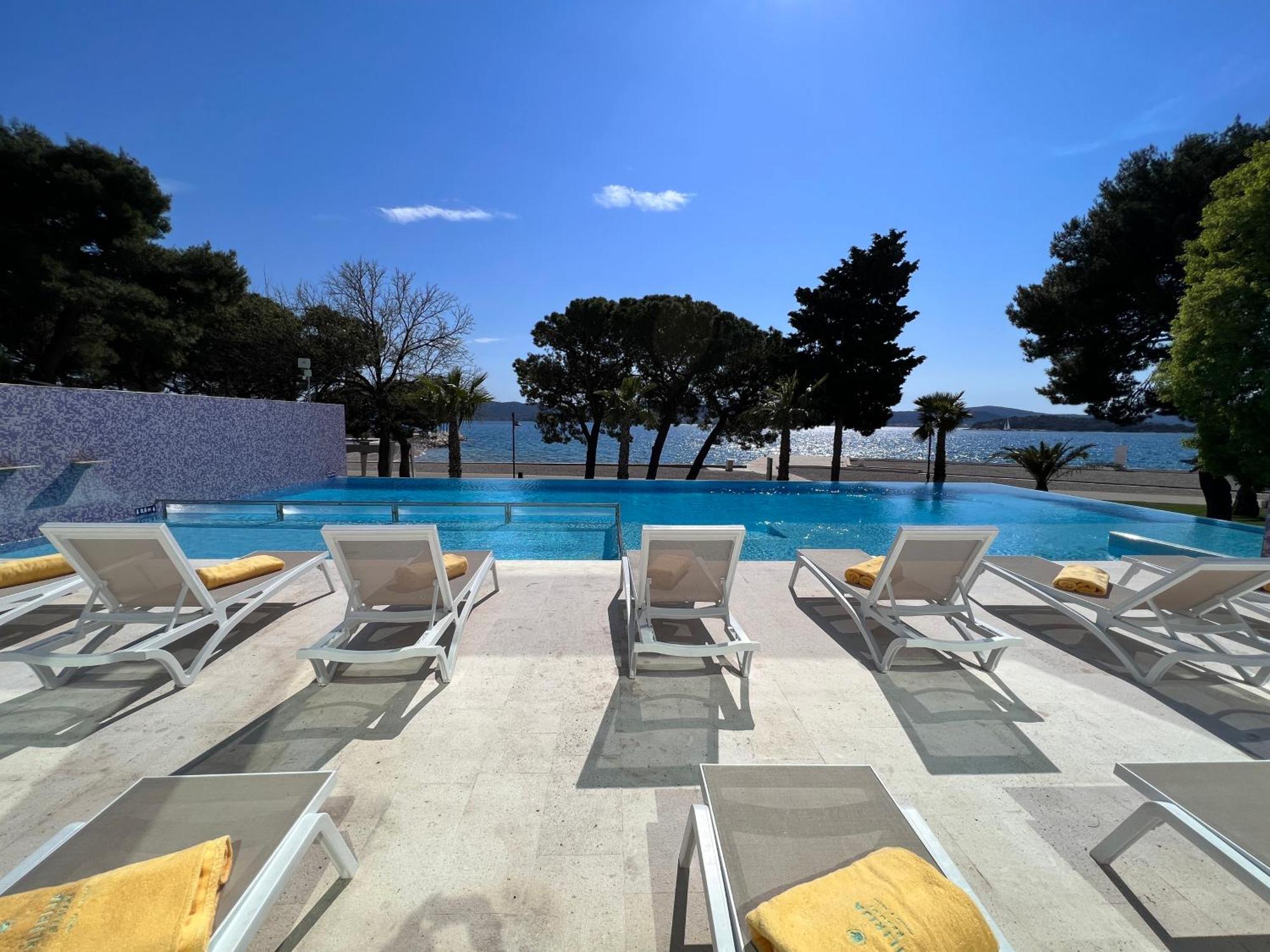 Ilirija Resort Hotel Adriatic Biograd Na Moru Bagian luar foto